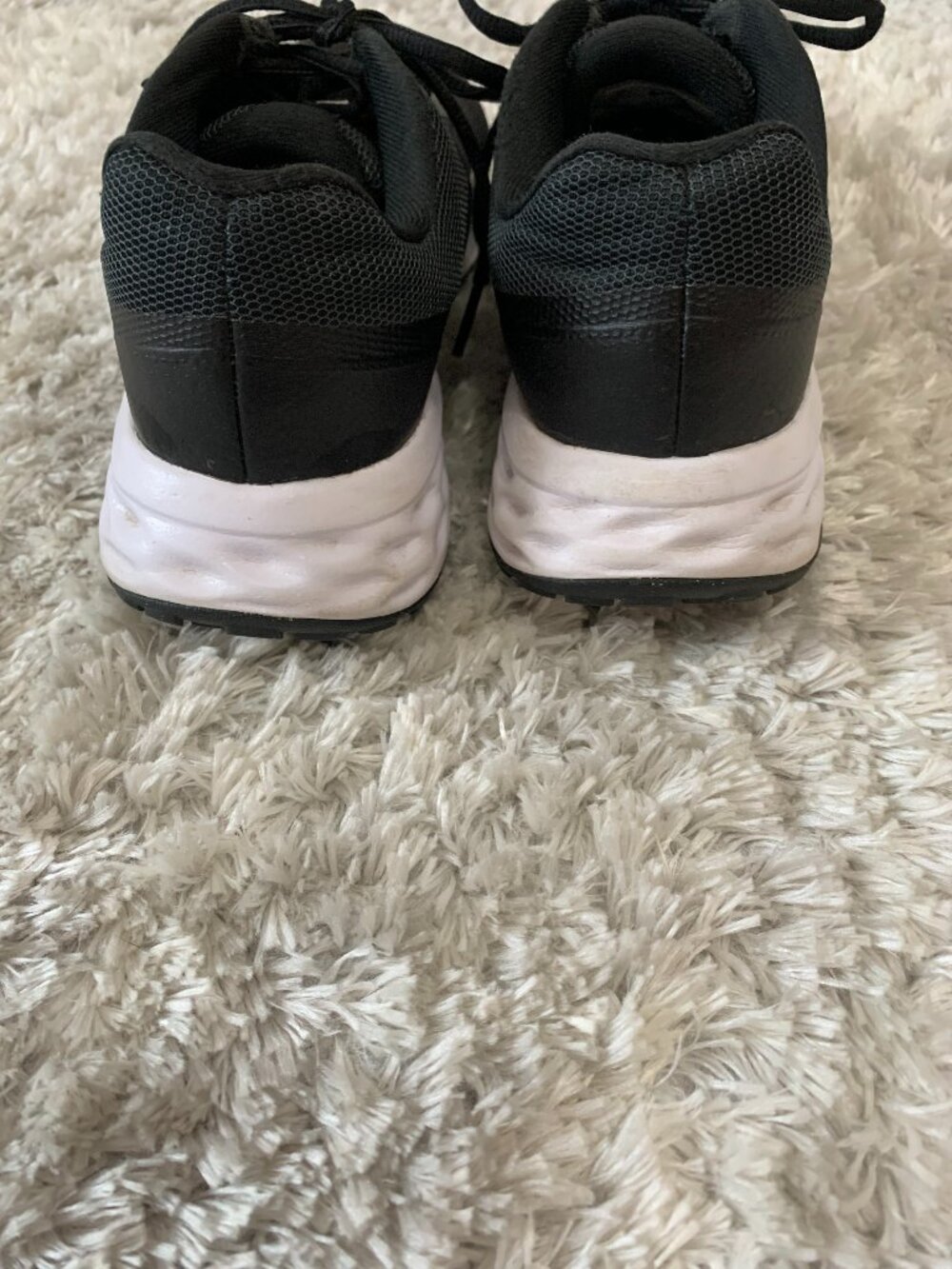 Nike Revolution 6 Women's Black Road Running Shoes - size 8 - Picture 6 of 7